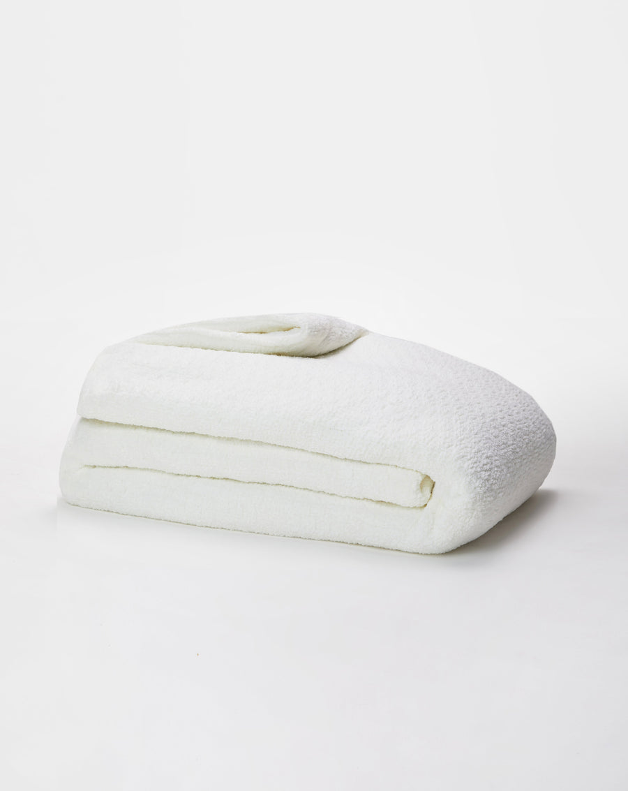Image of Snug Crystal Weighted Blanket