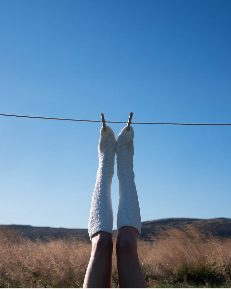 Braided Overknees Snug Socks Off White 