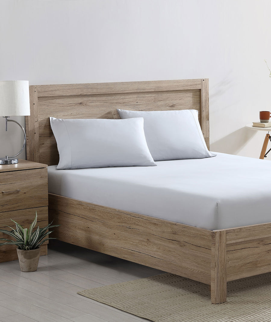 Image of Premium Lumière Fitted Sheet