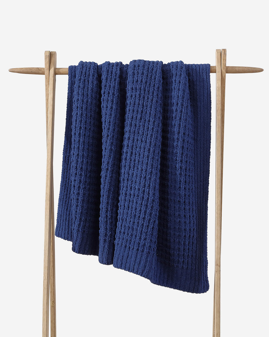 Waffle Lightweight Throw Navy