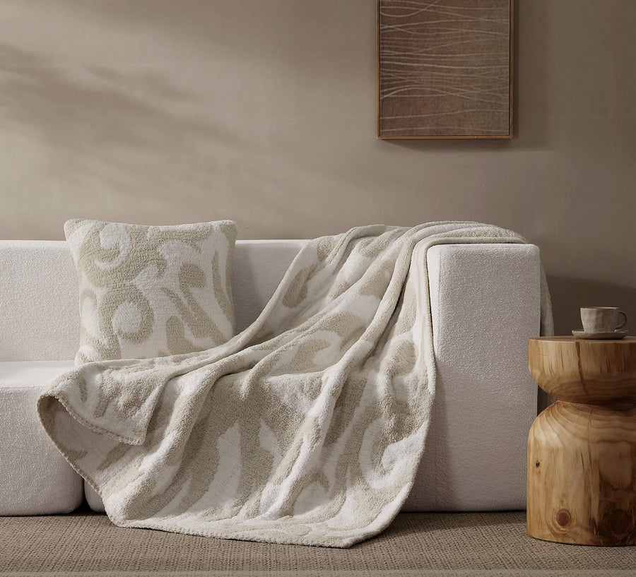 Casablanca Throw Oatmeal - Off White