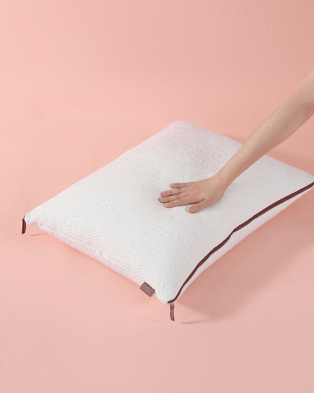 Classic Adjustafirm Pillow white