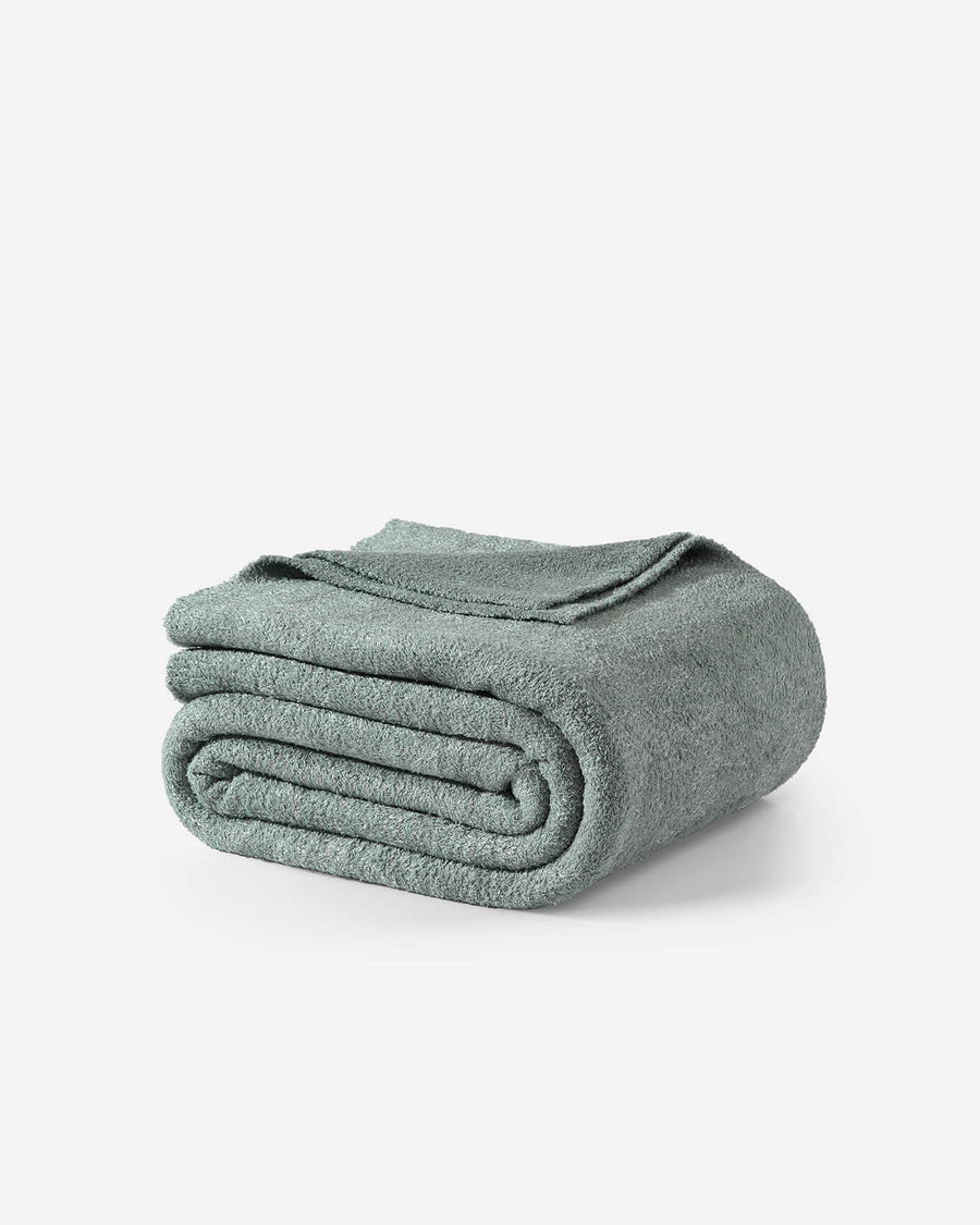 Sunday-Citizen_Cloud-Silque-Bed-Blanket Slate Grey
