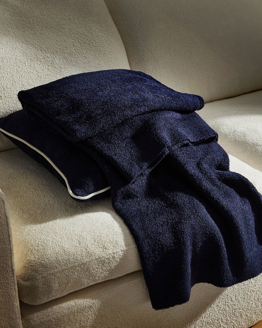 Sunday-Citizen_Cloud-Silque-Piping_Throw-Pillow Baritone Blue - Off White