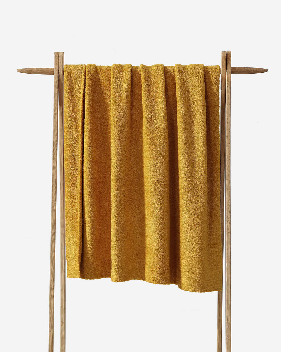 Sunday-Citizen_Cloud-Silque_Throw Tawny Olive