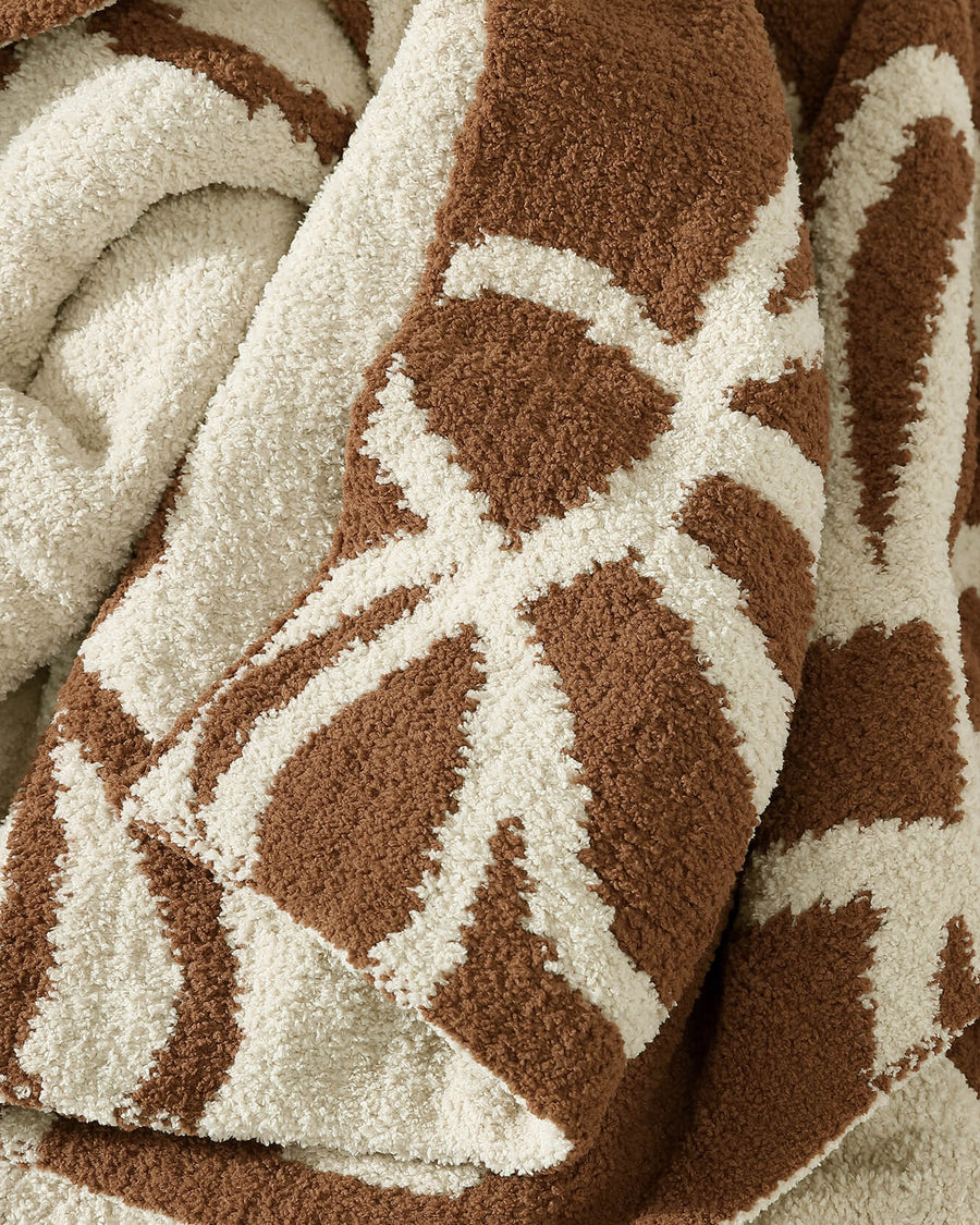 Daisy Throw Chestnut - Sahara Tan