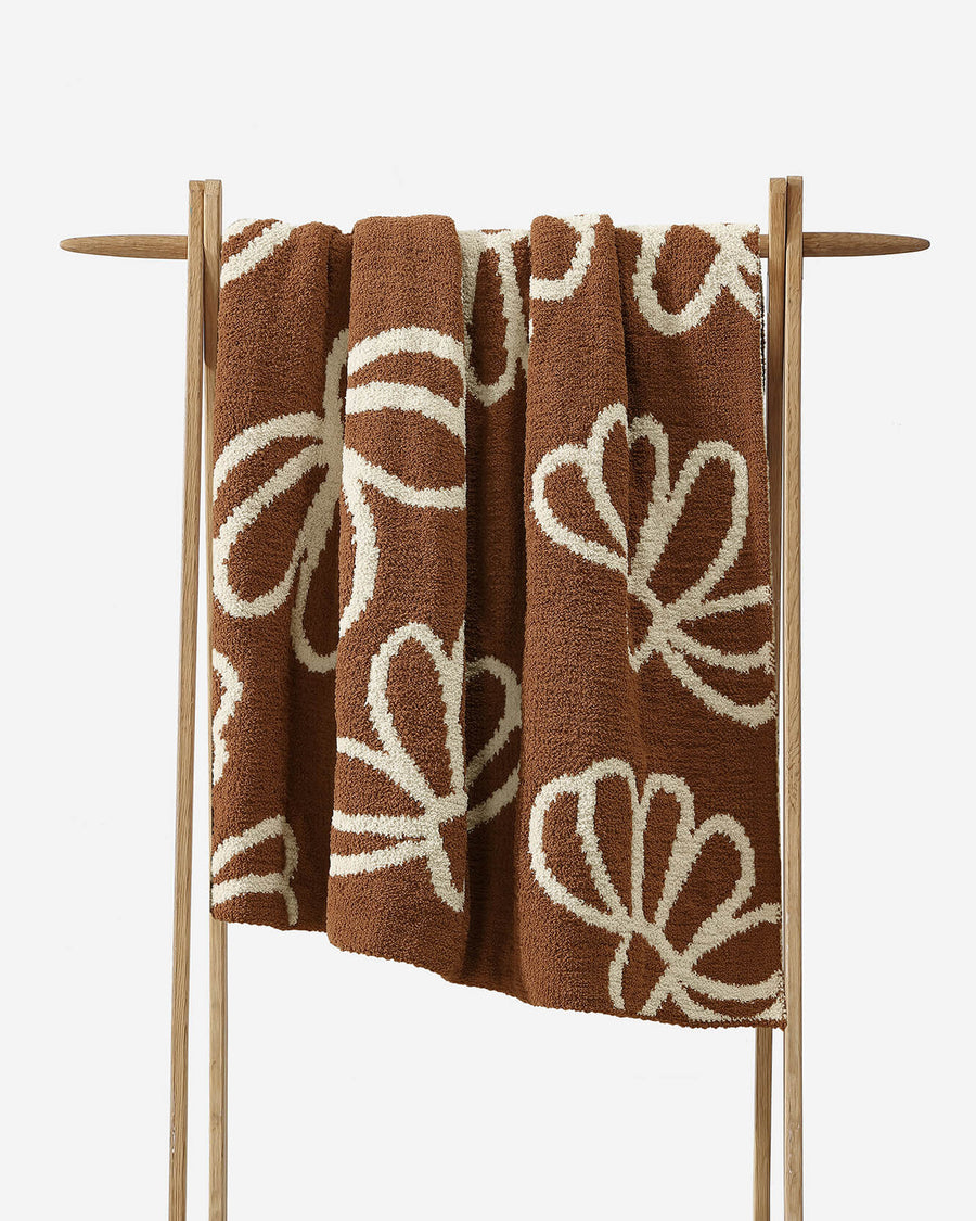 Daisy Throw Chestnut - Sahara Tan