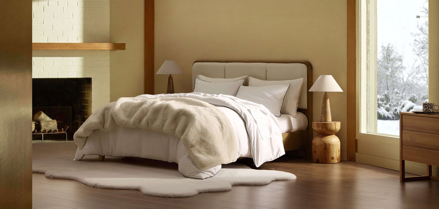 Breathable Faux Fur comforter White 