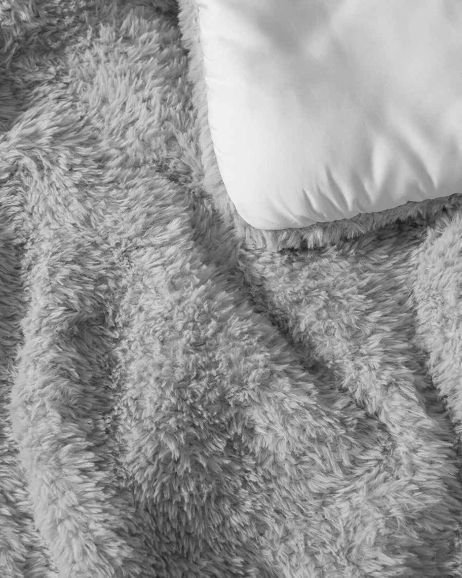Breathable Faux Fur Comforter Gray