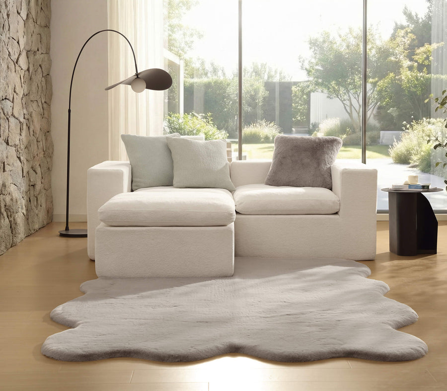 Sunday-Citizen_Faux-Fur-Throw-Rug Pillow Grey