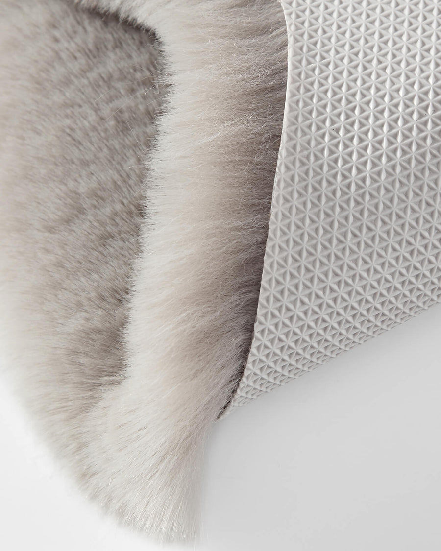 Sunday-Citizen_Faux-Fur-Rug Grey