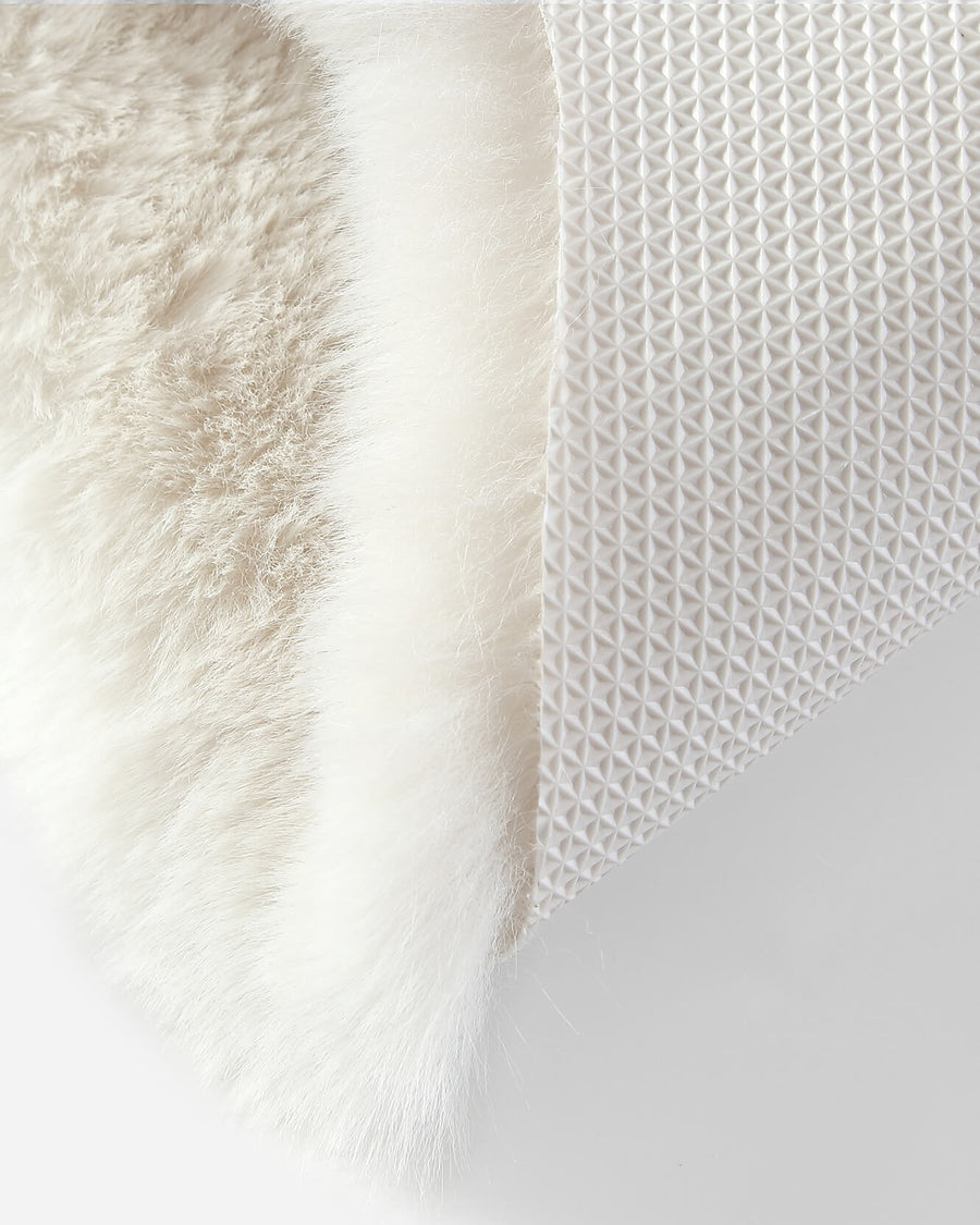 Sunday-Citizen_Faux-Fur-Rug White