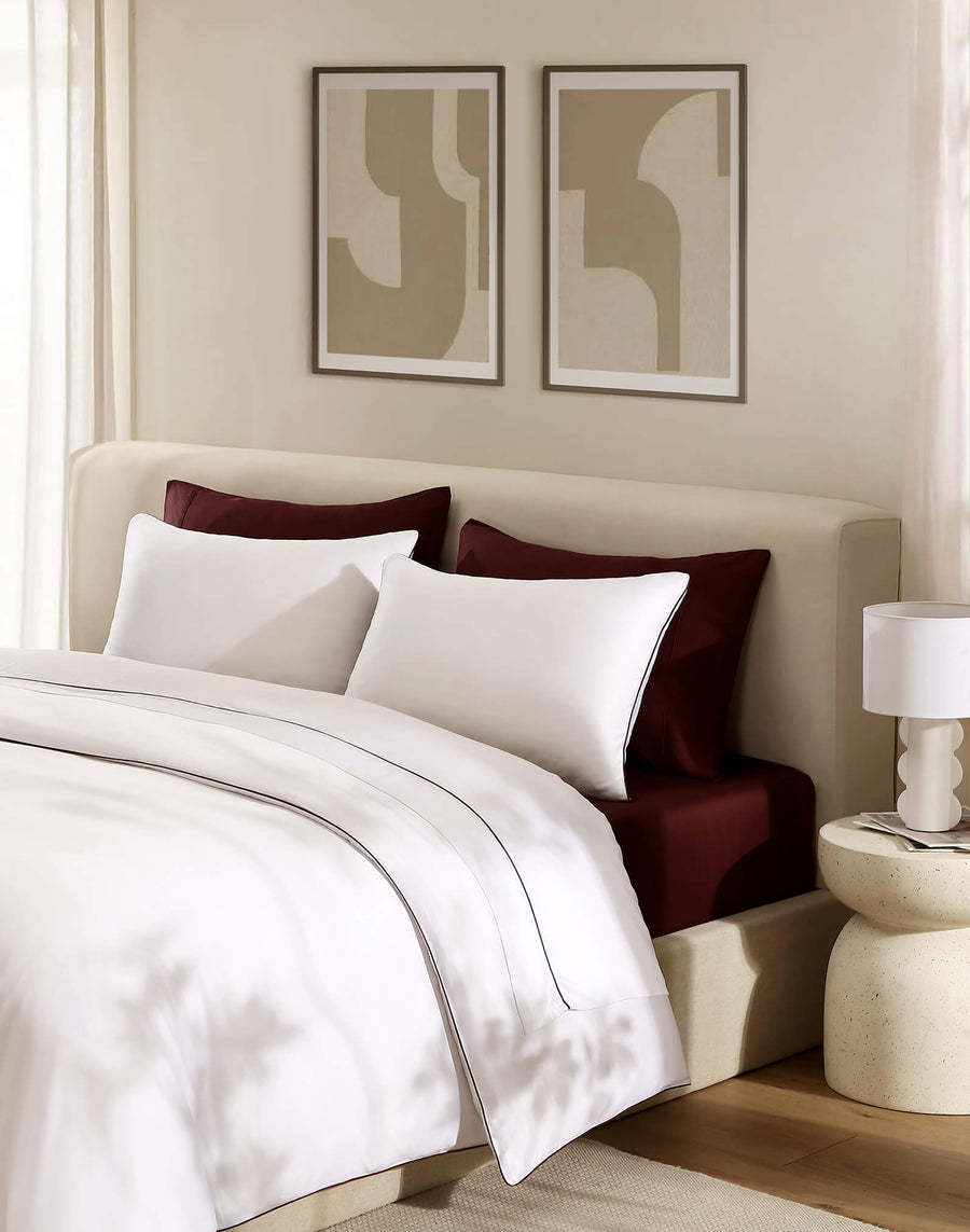 Sunday-Citizen_Luxe-Bamboo-Piping-Duvet-Cover_ White - Fig