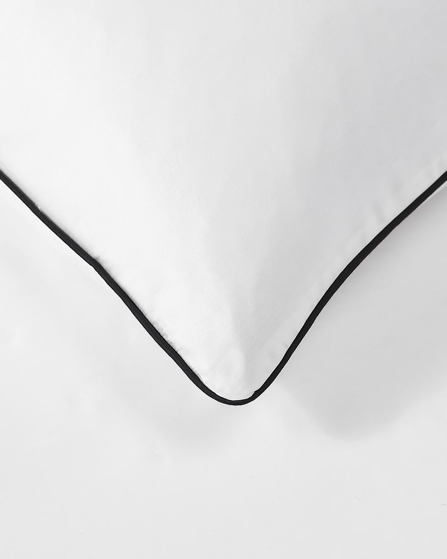 Luxe Bamboo Piping Sham Set White - Black
