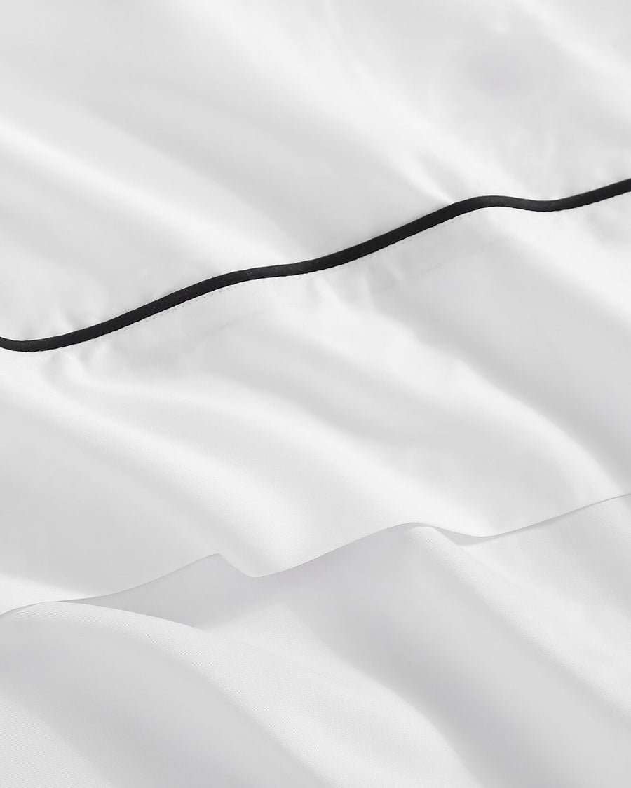 Sunday-Citizen_Luxe-Bamboo-Piping-Top-Sheet White - Black