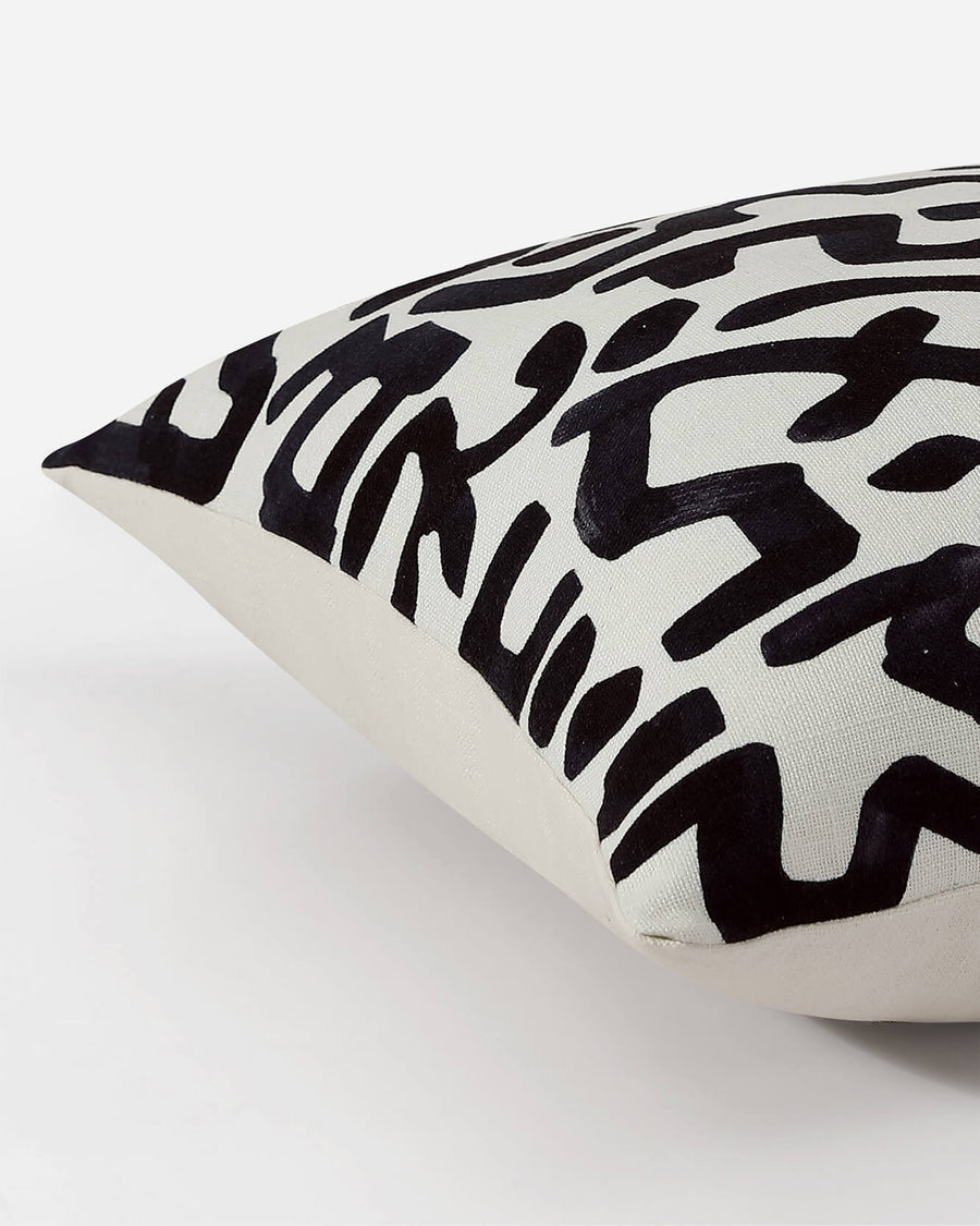 Sunday-Citizen_Maya-Throw-Pillow_Off White
