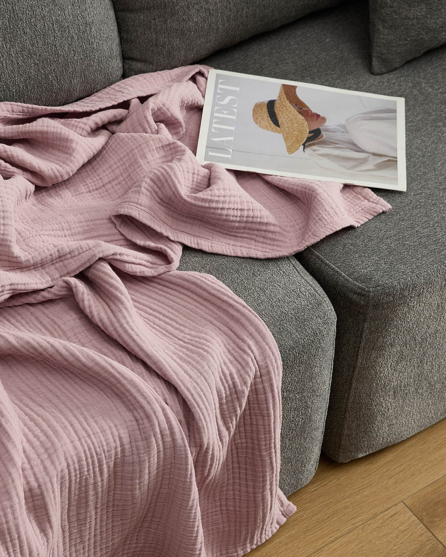 Sunday Citizen Muslin Throw in Dusty Rose
