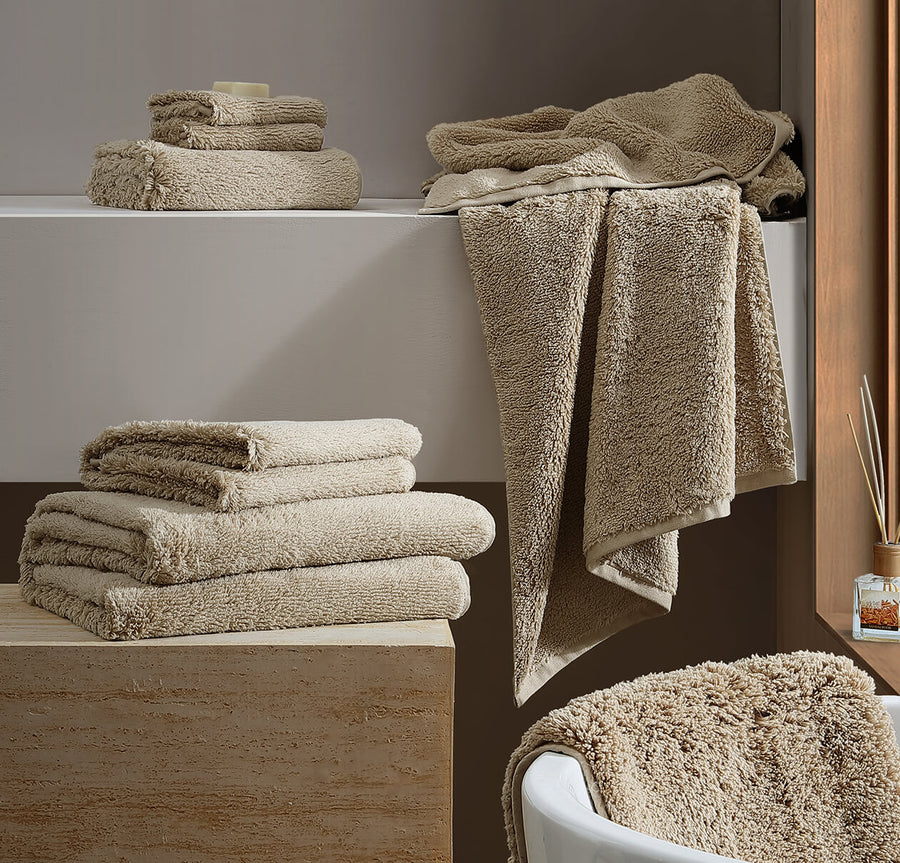 Plush Towel Set Bare