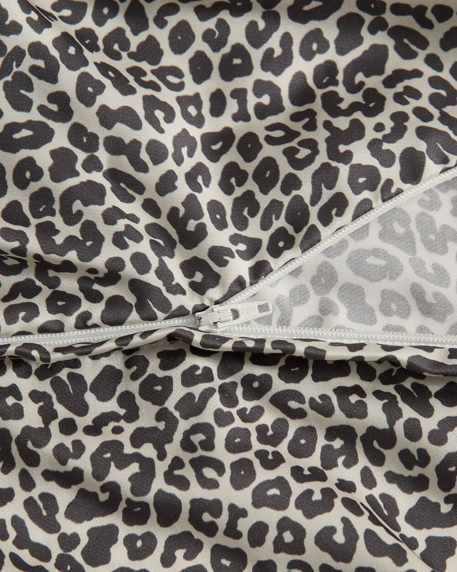 Sunday-Citizen_Printed-Silky-Lyocell_Duvet-Cover_Leopard Print