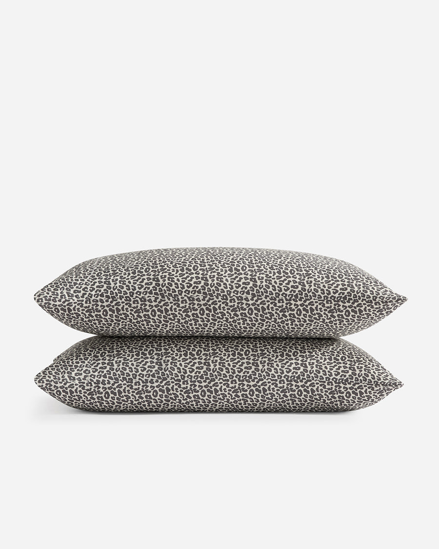 Sunday-Citizen_Printed-Silky-Lyocell_Pillowcase_Leopard Print