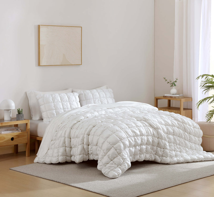 Silky Lyocell Puff Comforter Clear White