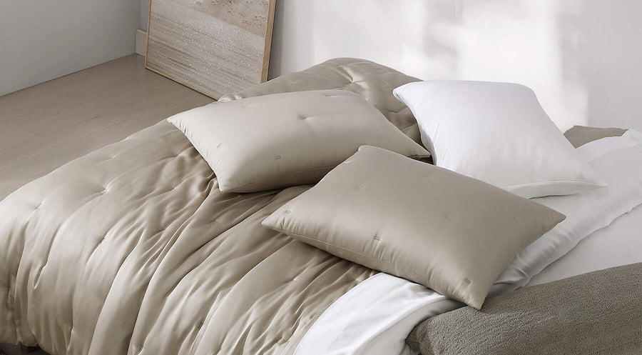 Silky Lyocell Stitch Comforter Sandstone