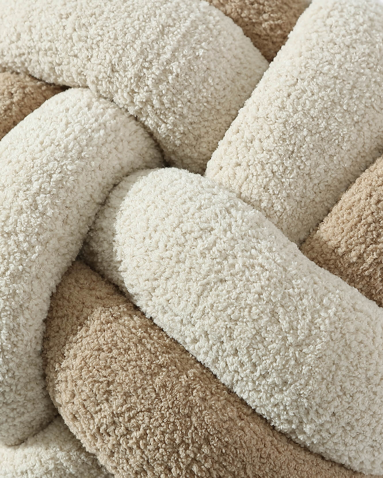 Knot Pillow – Sunday Citizen