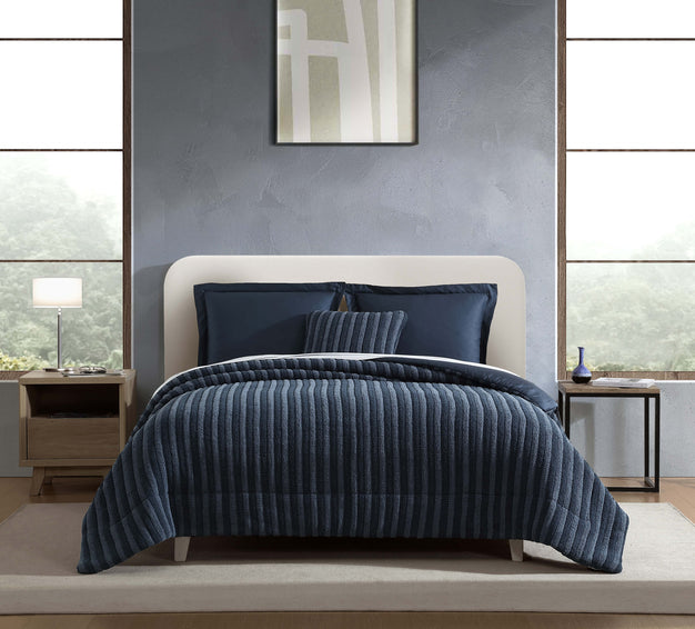 Snug Piped Comforter Midnight - Dew