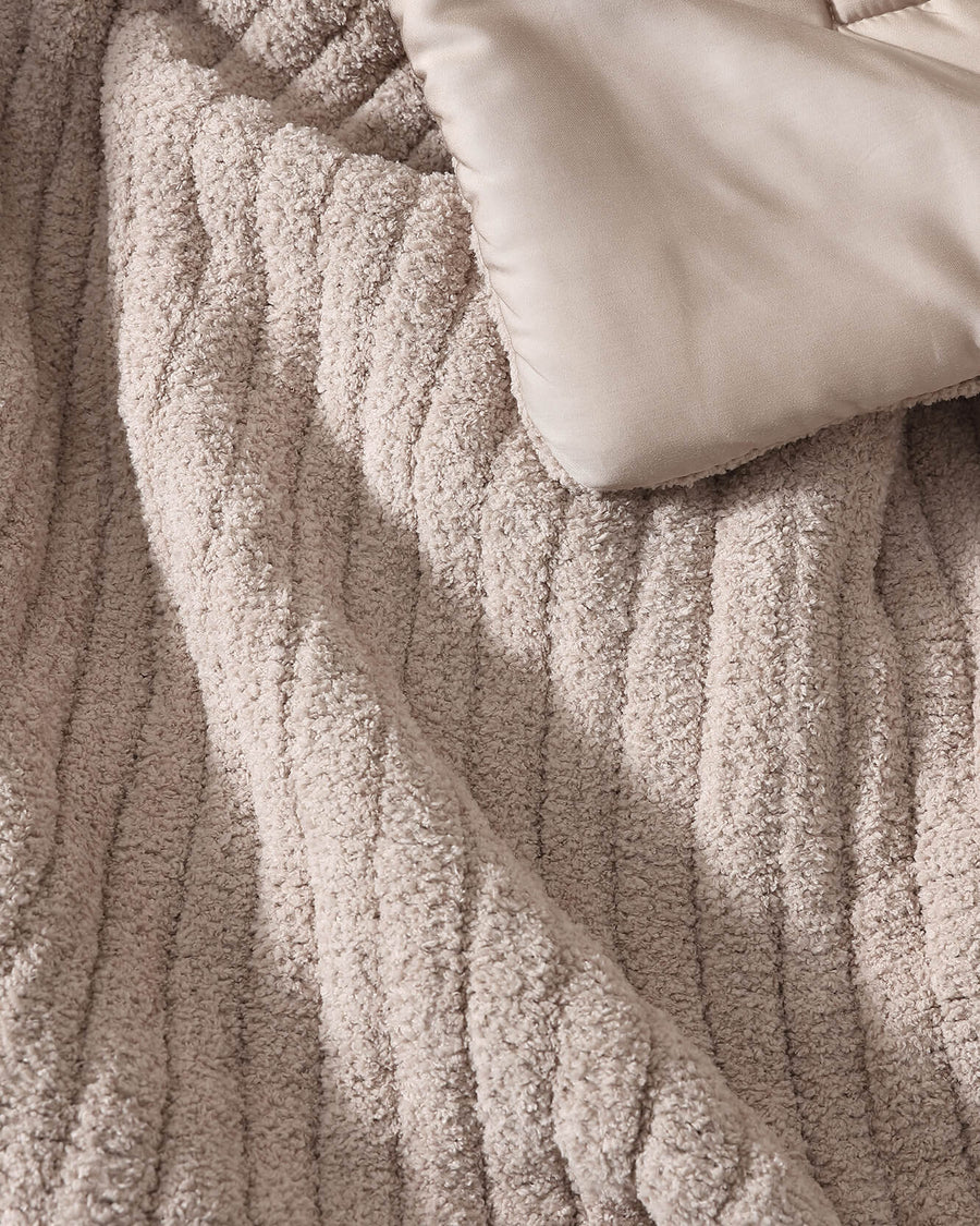 Sunday-Citizen_Snug-Piped Comforter_ Taupe