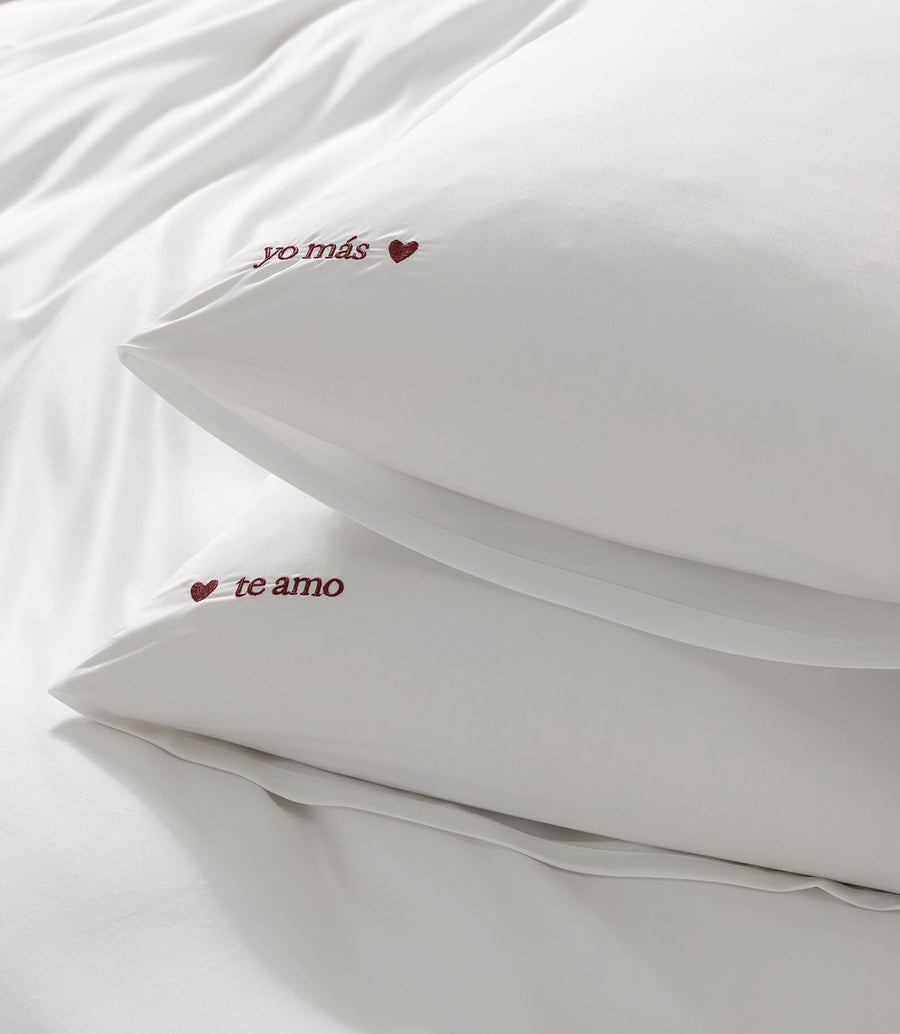 Te Amo Bamboo Pillowcase Set