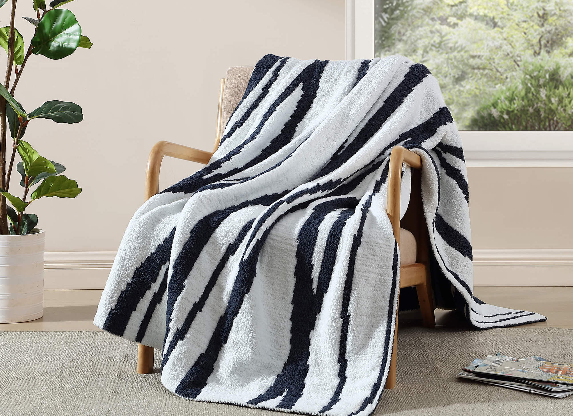 Woodland Throw Sunday Citizen