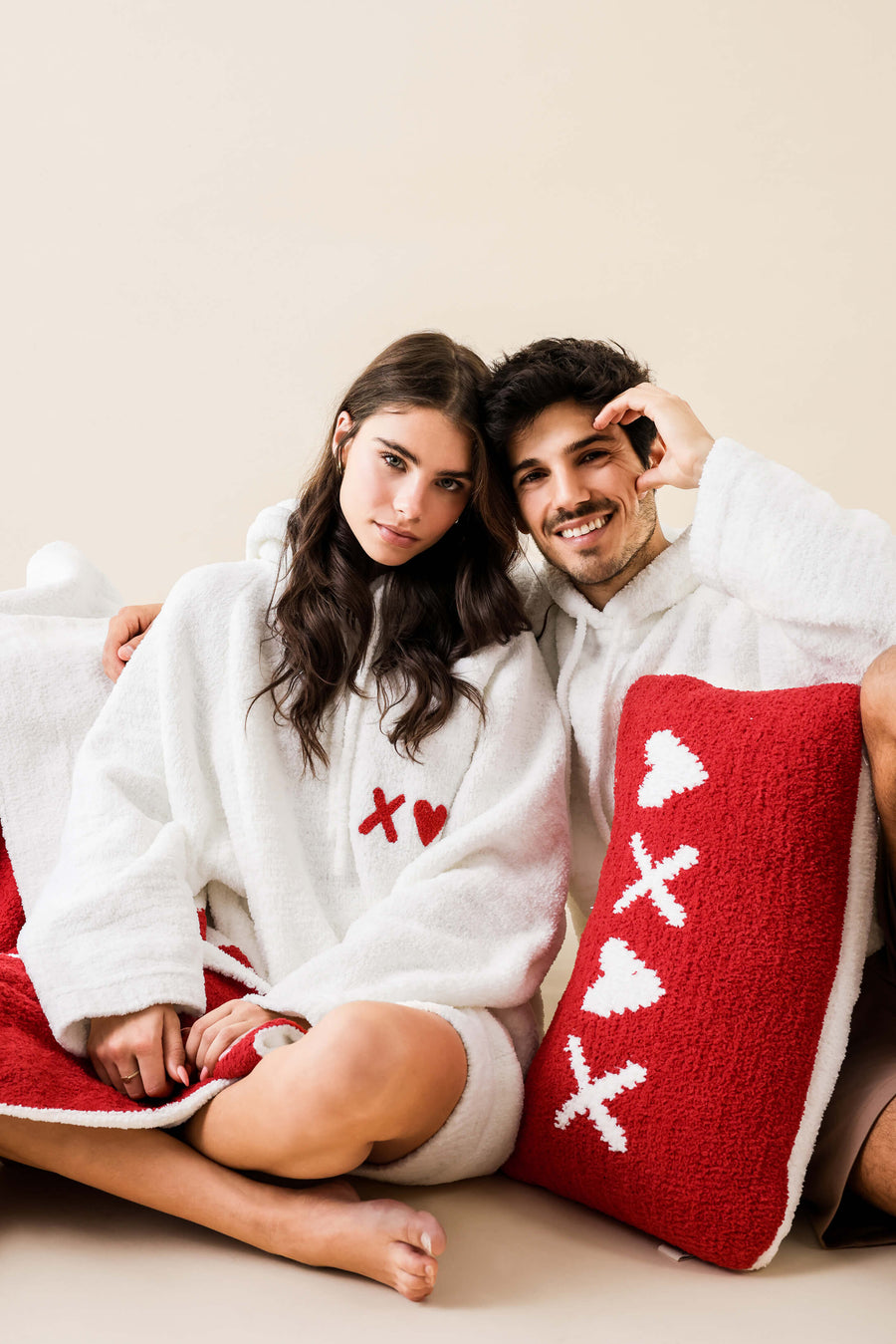 XO Snug Blanket Hoodie Off White - Red