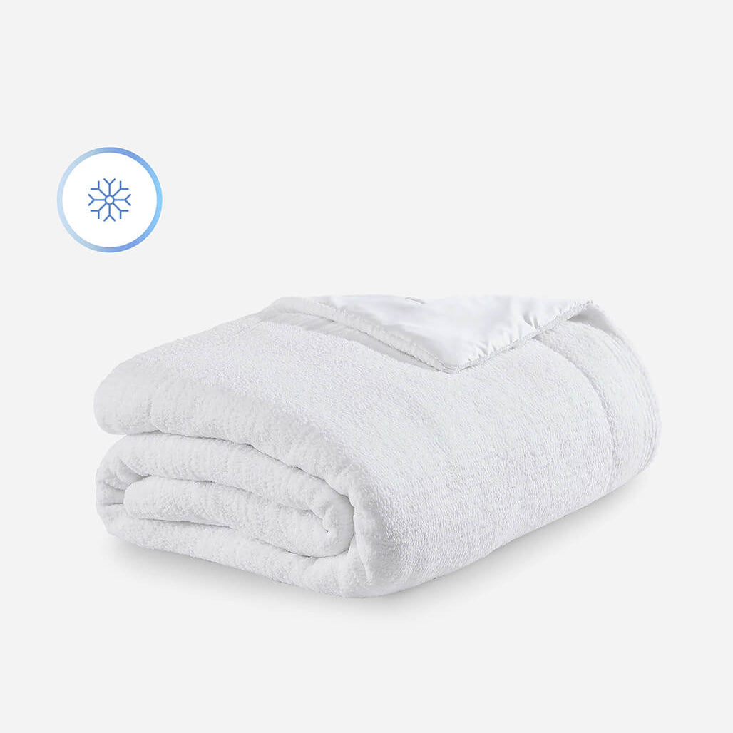 Cooling Snug Comforter Clear White