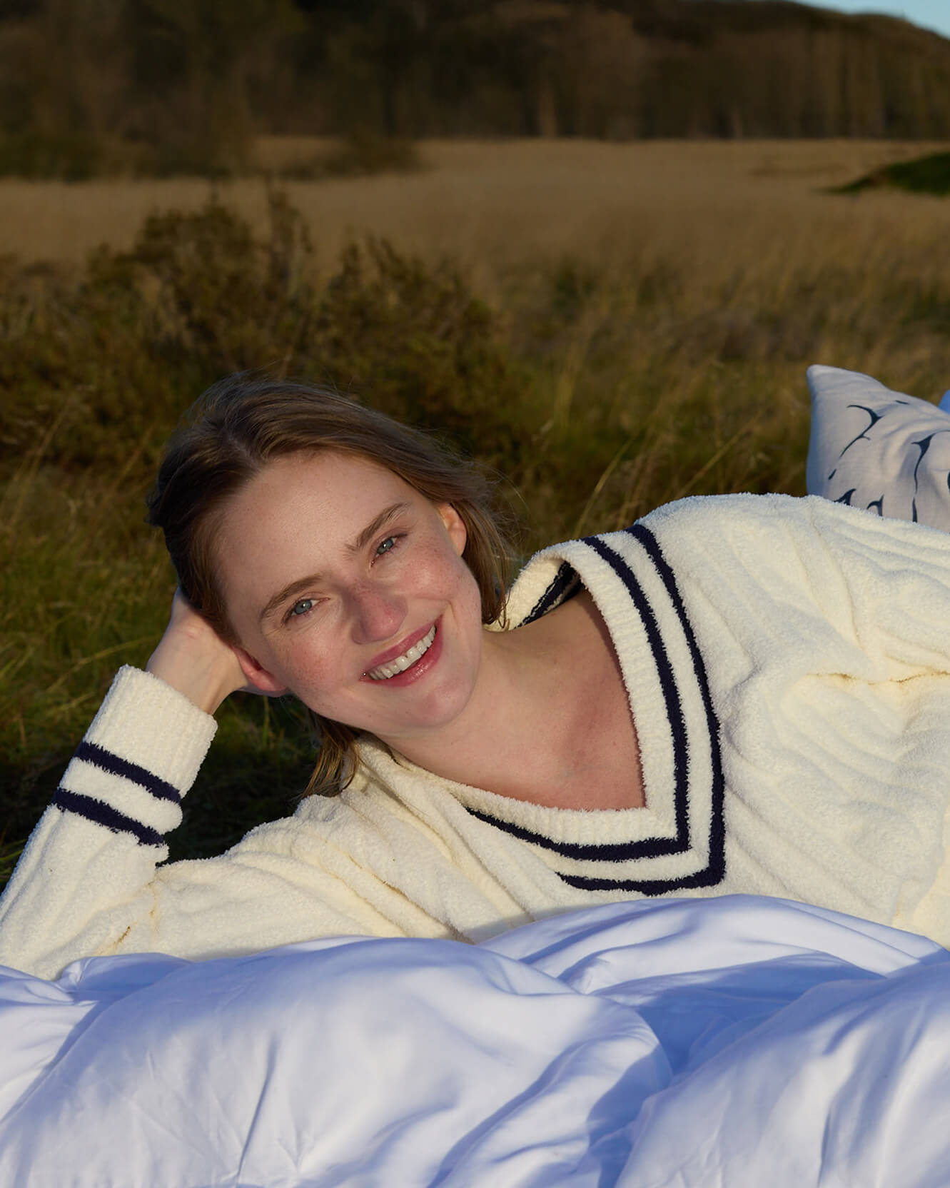 Sunday Citizen Snug Lite Braided V-Neck_ Off White 