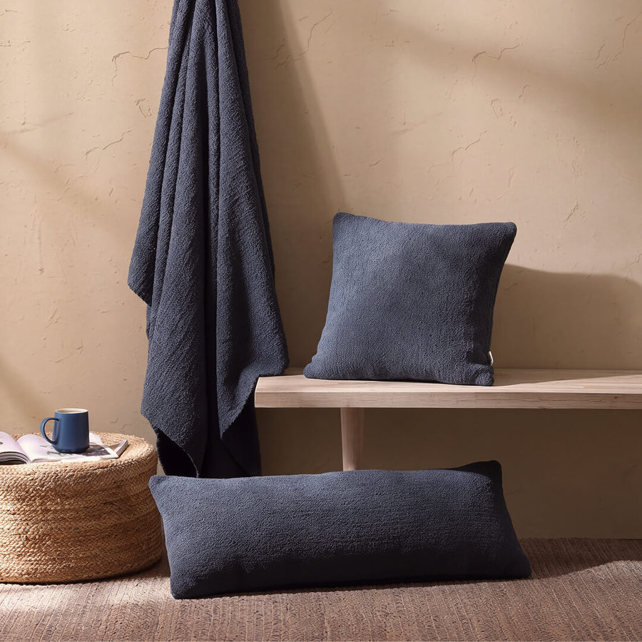 Snug Throw