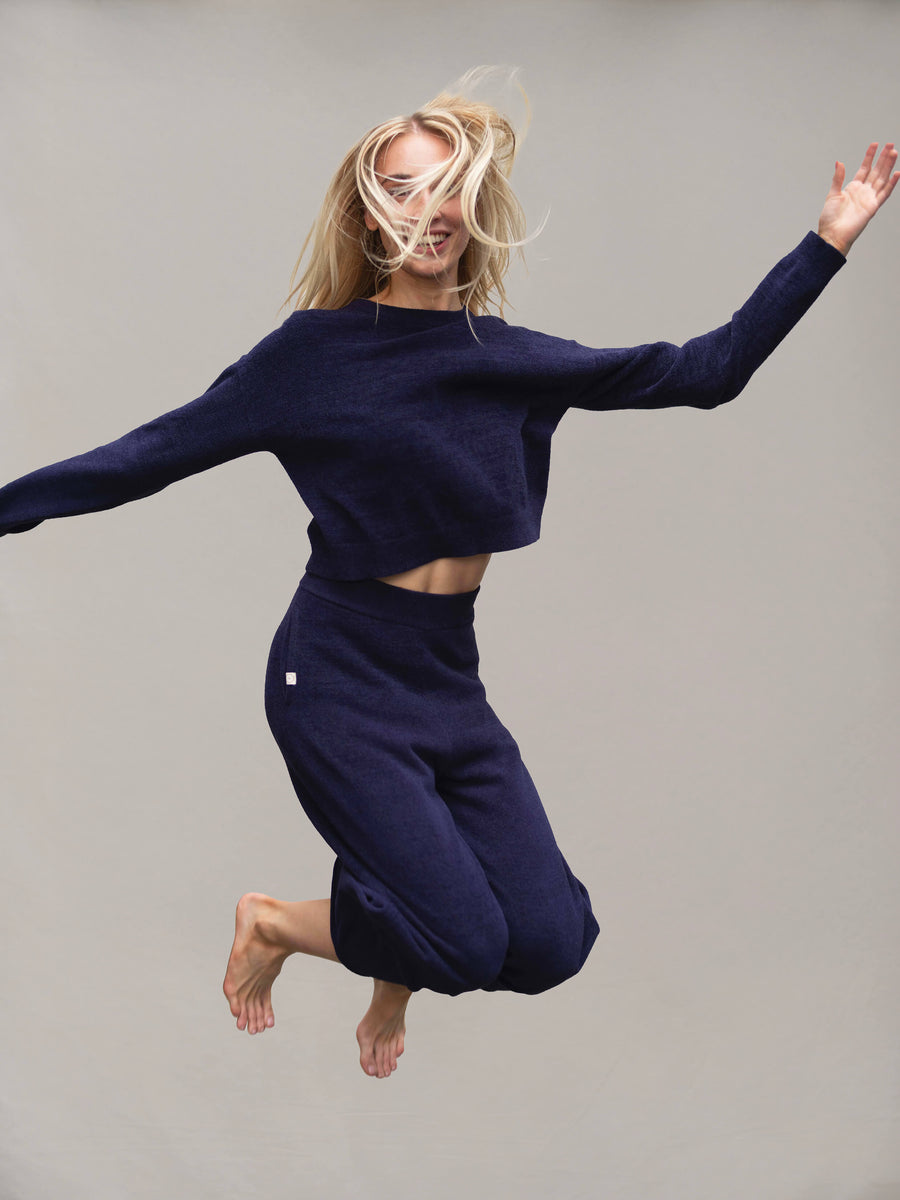 CloudCool Light Cropped Sweater Marine Blue