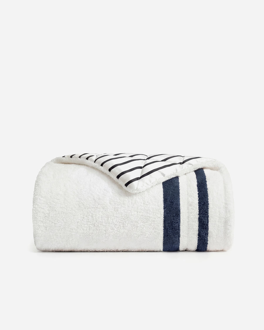 Image of Amarena Snug Striped Comforter