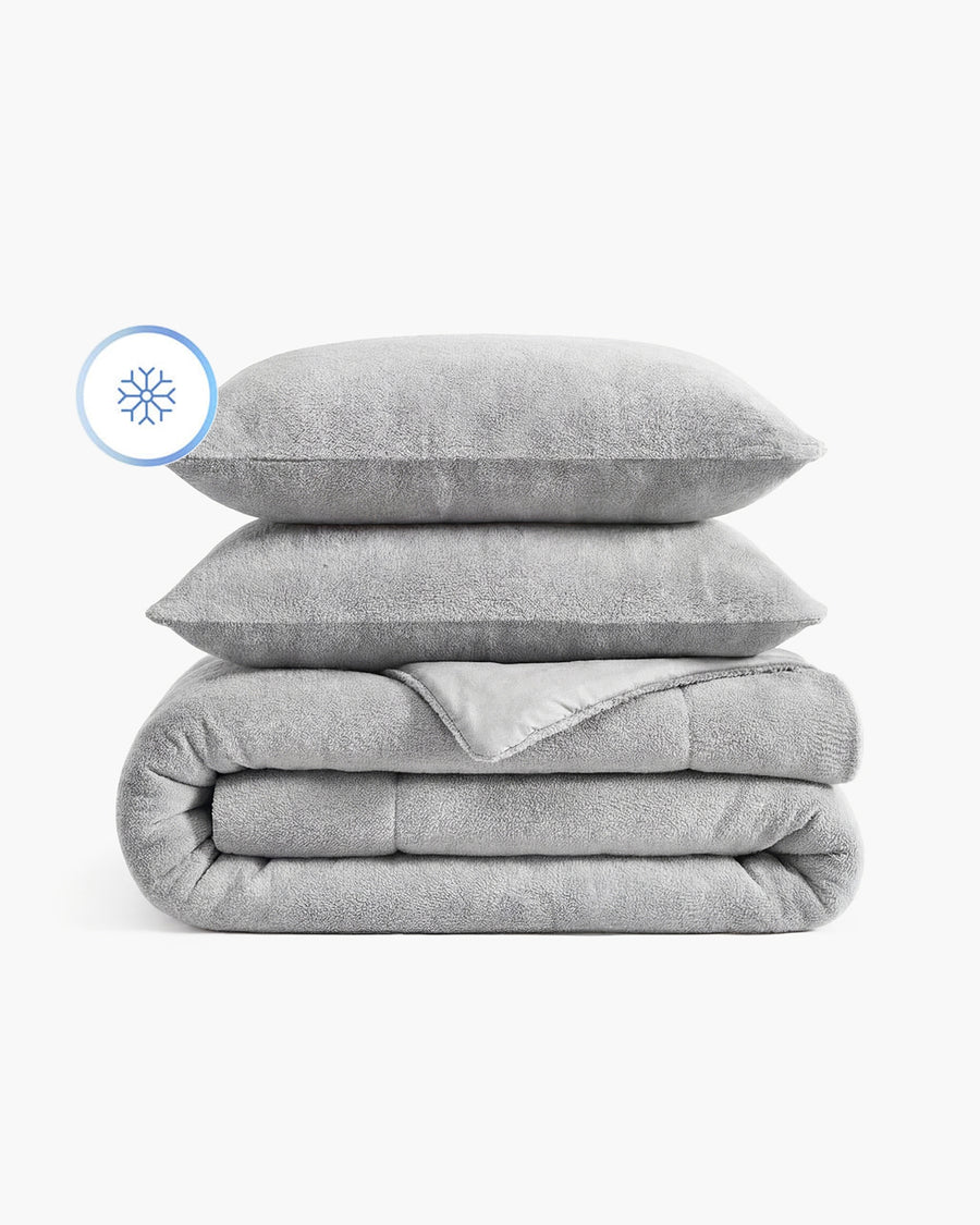 Cloud Cool Cooling Comforter bundle