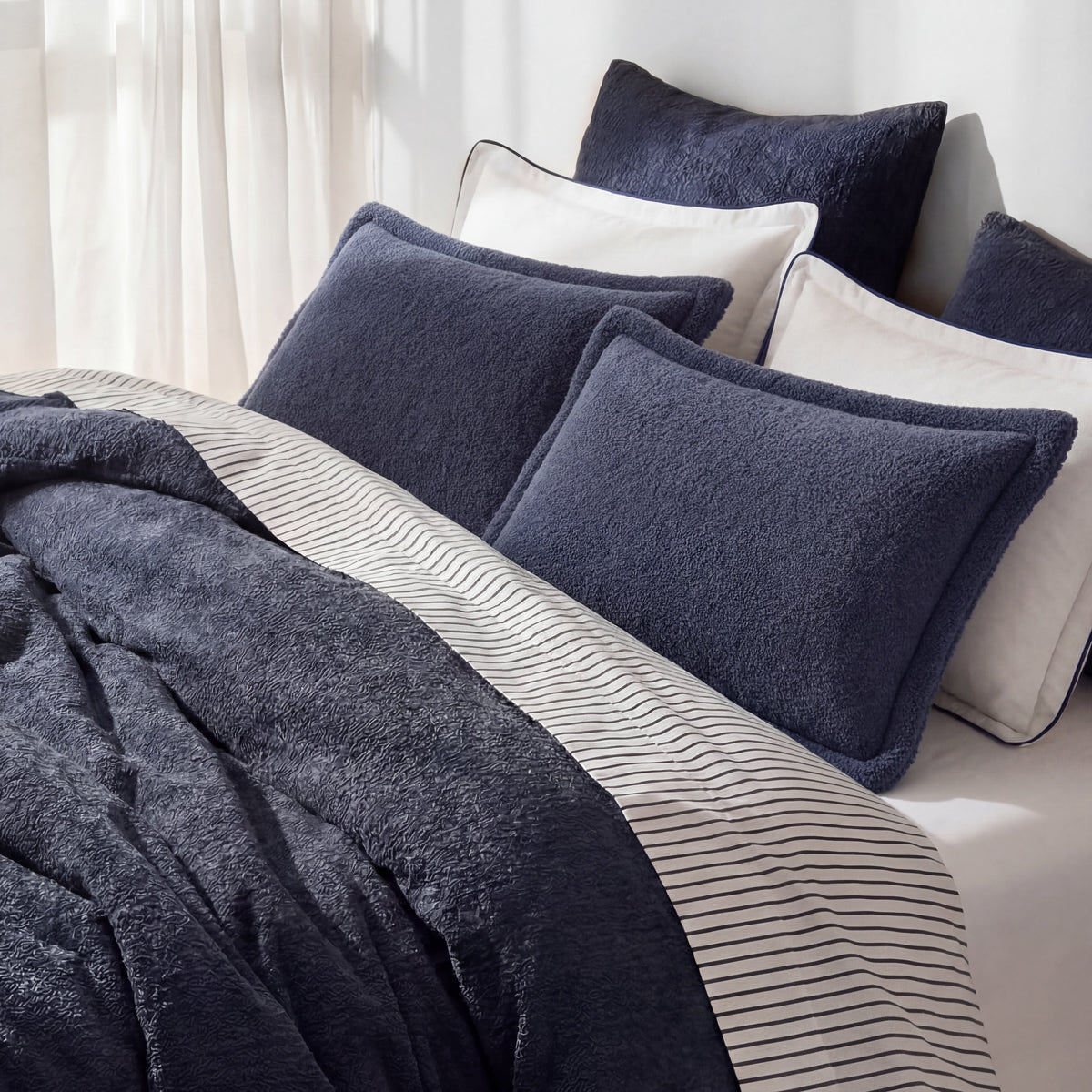 HEVE Petal Cloud Blouzon 　ネイビー Cloud Cooling Comforter | Sunday Citizen