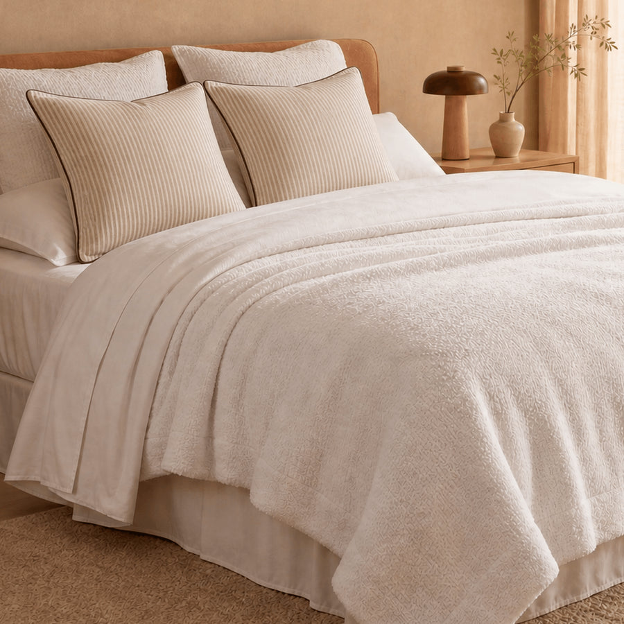 Cloud Cool Cooling Comforter Cloud Off White