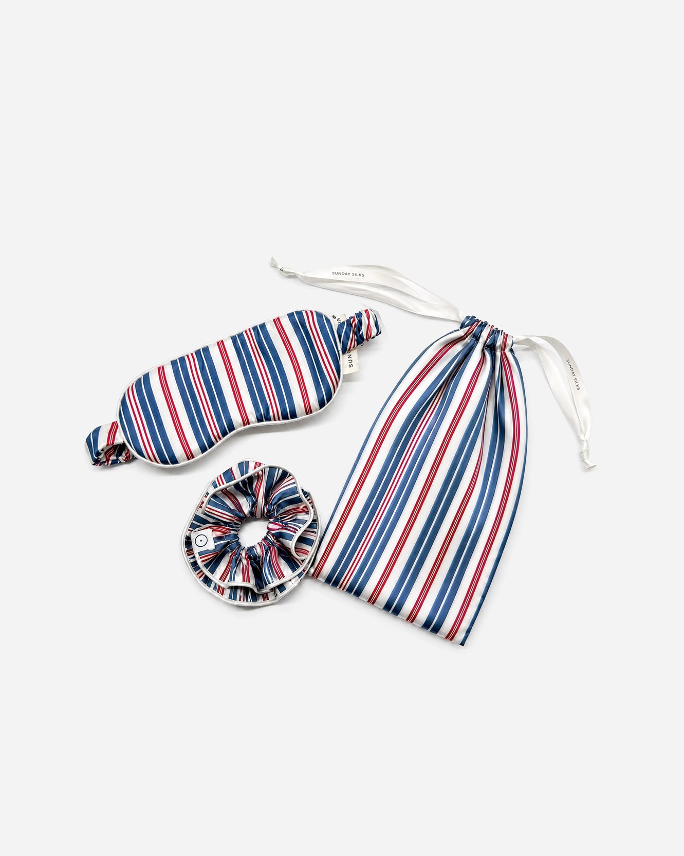 Sunday Citizen Coastal Americana Essential Kit in Red - Blue - Off White