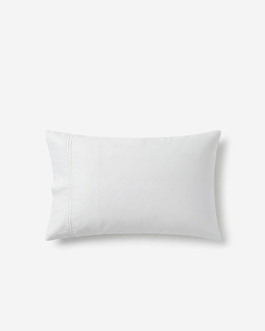 Image of Luce Cotton Sateen Embroidered Pillowcase Set
