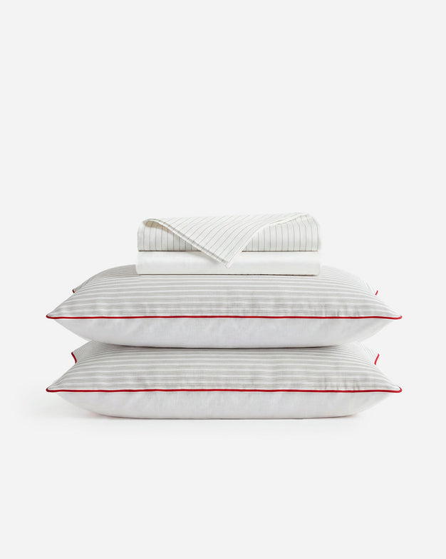 Sunday Citizen Mare Silky Lyocell Sheet. Set in Misty Blue - White