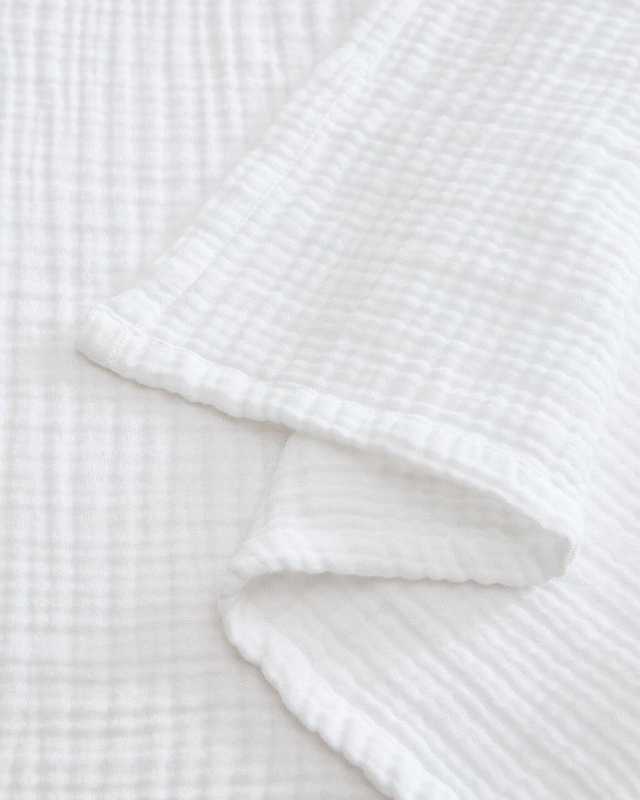 Sunday Citizen Muslin Beach Blanket in White