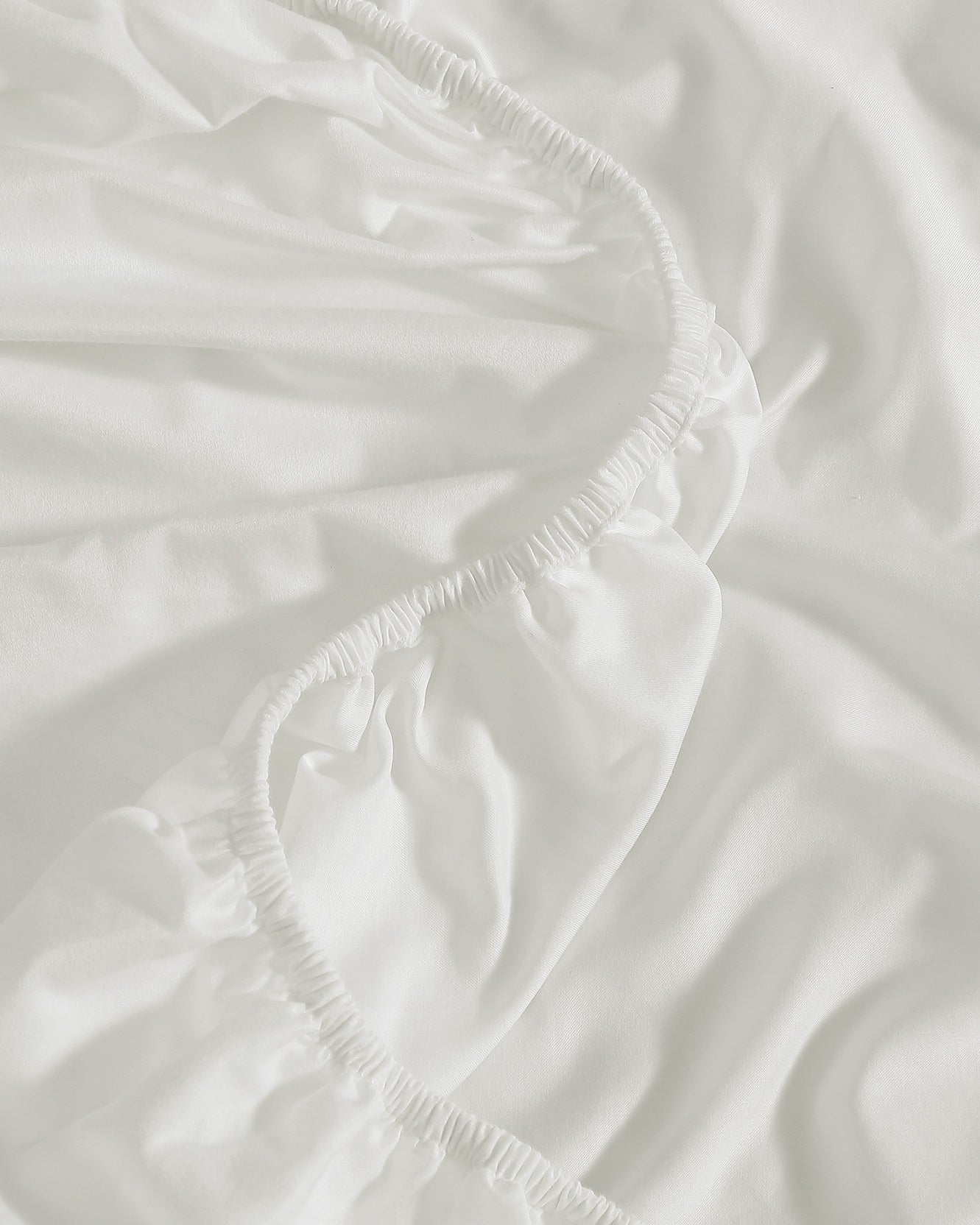 Sunday Citizen Perla Cotton Sateen Fitted Sheet in White