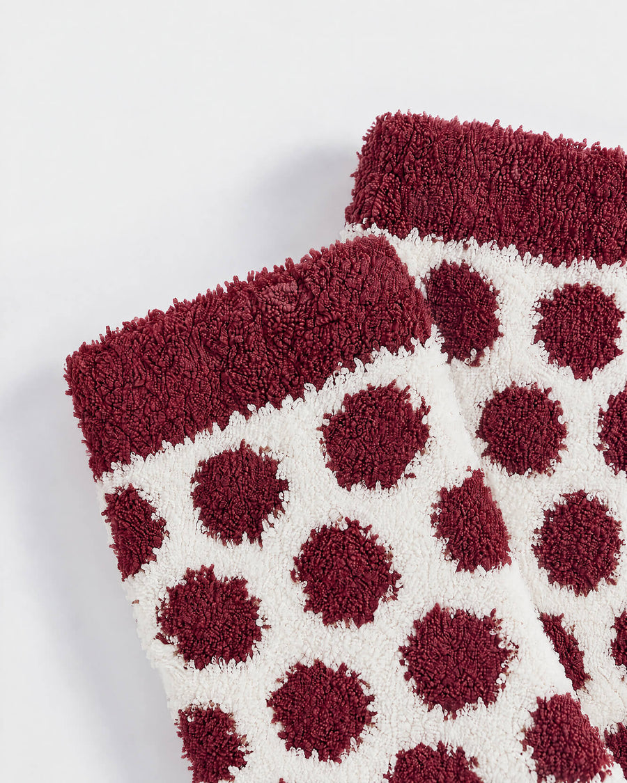 Snug Polka Dots Socks Deep Burgundy