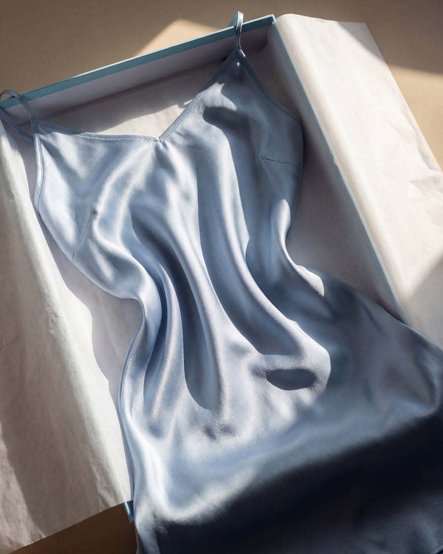 Sunday-Citizen_Silky-Ecovero_Sleep-Chemisse Light Blue