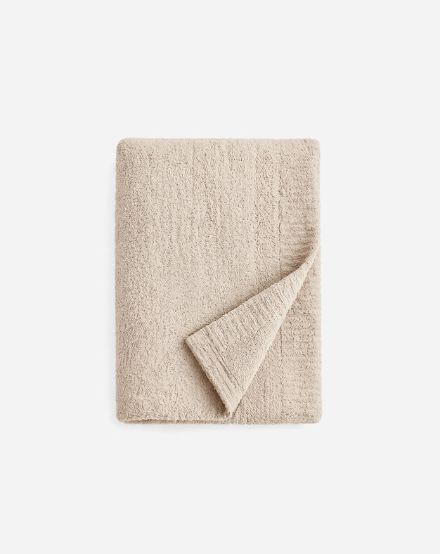 Snug Throw Sahara Tan