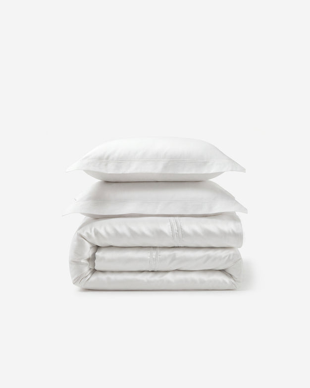 Sunday Citizen Luce Cotton Sateen Duvet Cover Bundle in White