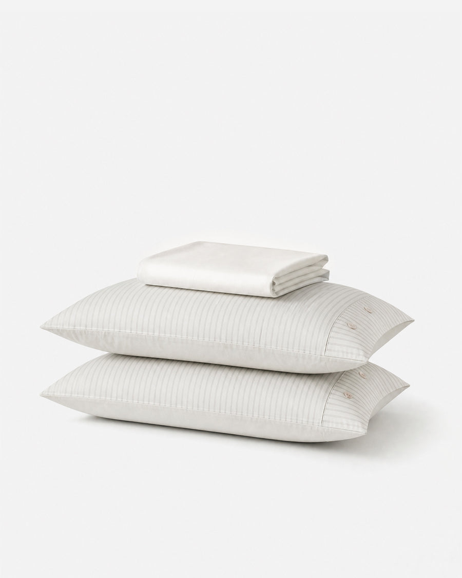 Sunday Citizen Perla Cotton Sateen Fitted Sheet Set in White - Cloud Grey